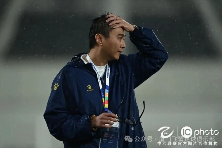 十人厦门飞鹭客场0-1不敌温州,三连胜遭终结 十人厦门飞鹭客场0-1不敌温州,三连胜遭终结