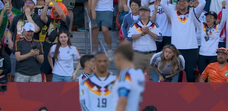 半场：德国两粒进球被吹，凯西补射科特迪瓦1-0领先