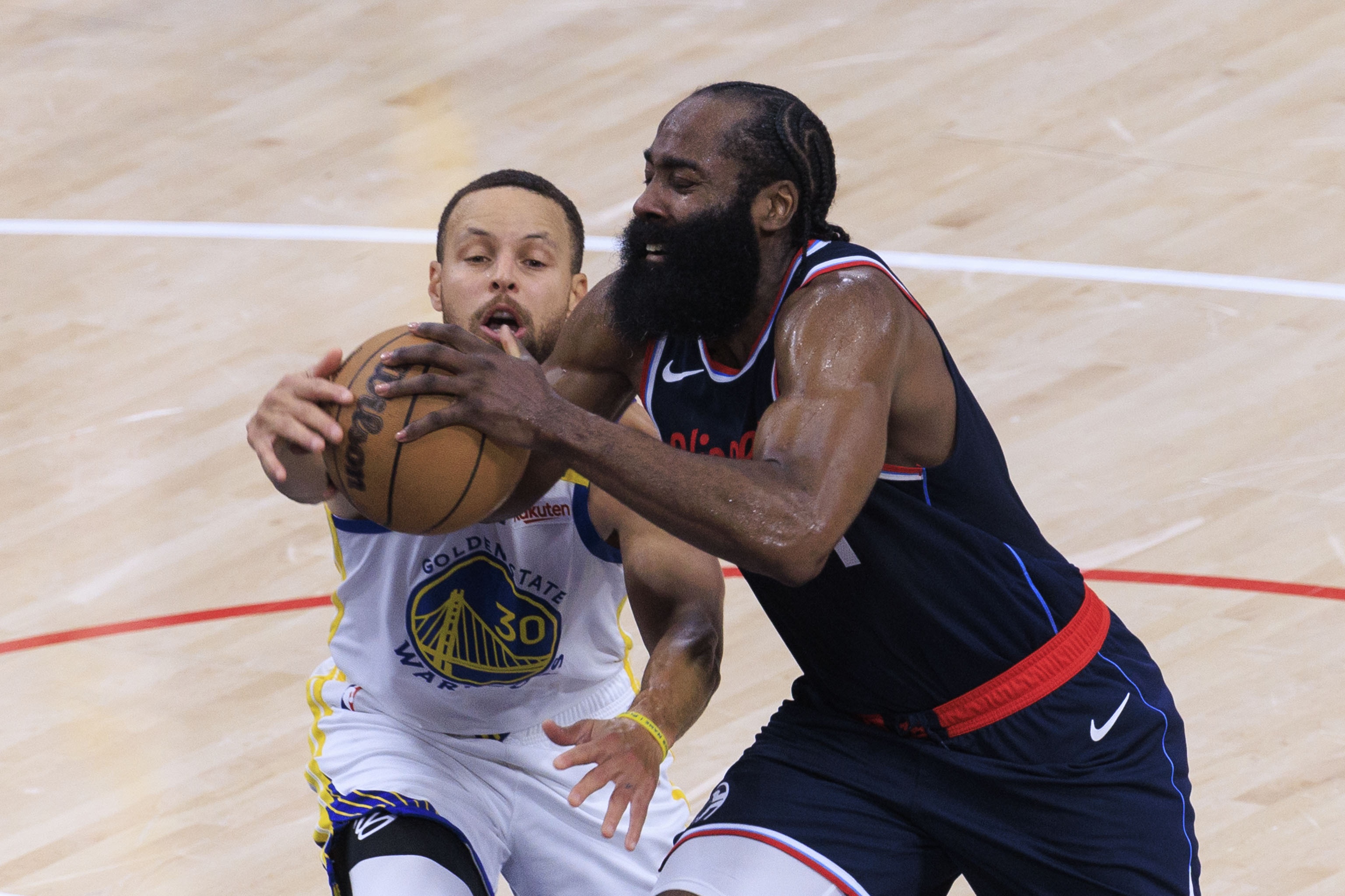 2009届抢断榜哈登1794次居首 库里1602次紧随其后 2009届抢断榜哈登1794次居首 库里1602次紧随其后