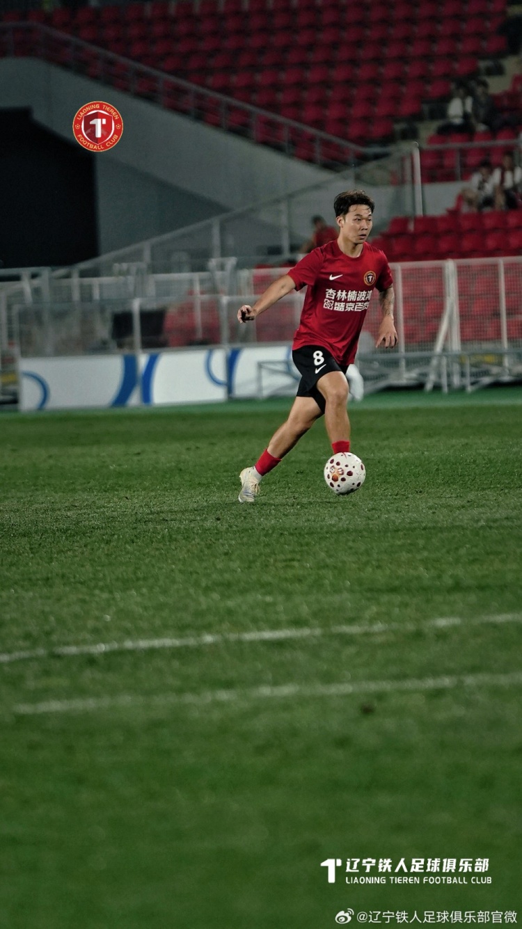 姜至鹏角球绝杀 辽宁铁人1-2负深圳新鹏城