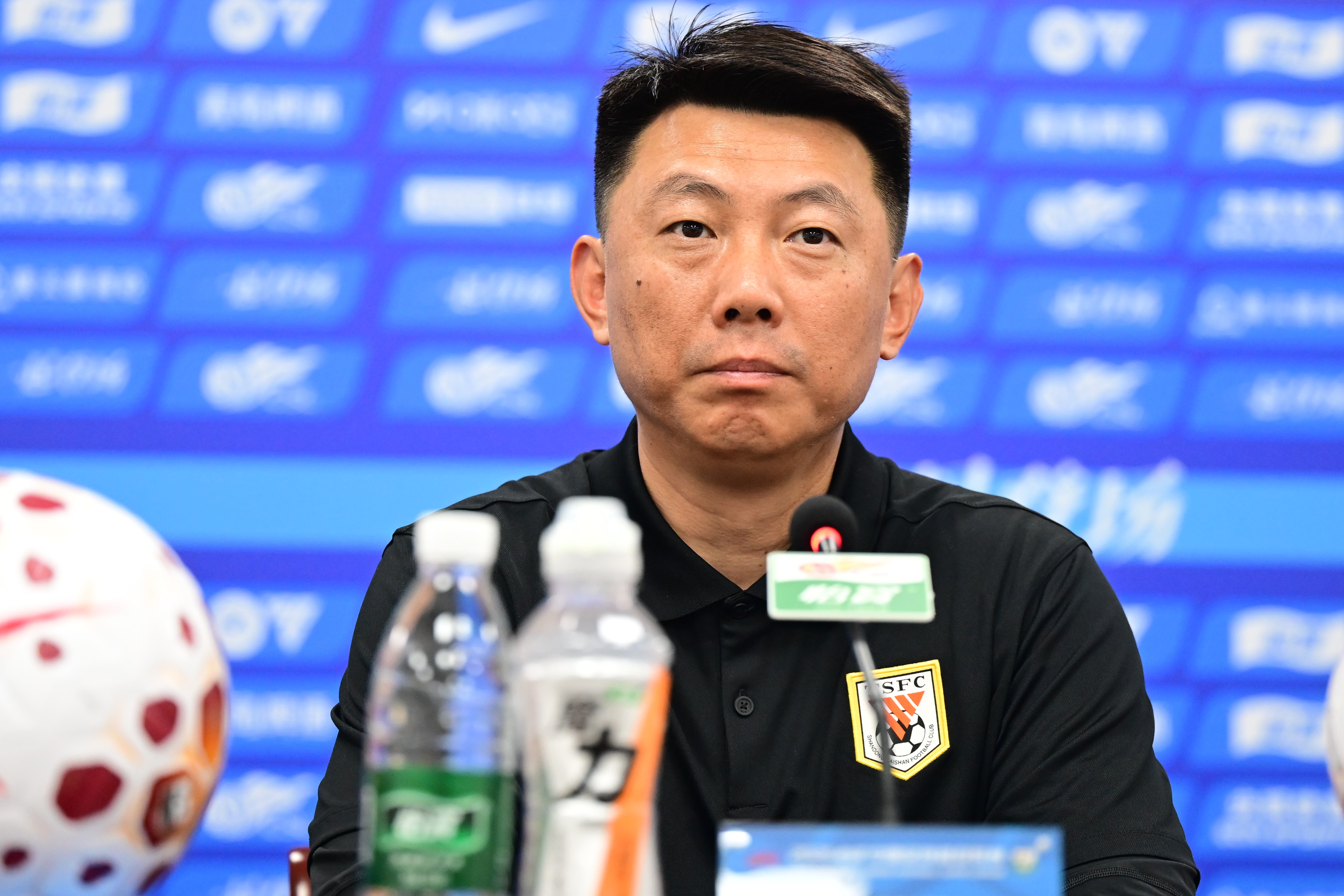 鲁媒：泰山队迎魔鬼赛程，结构性问题无法通过心态调动彻底解决