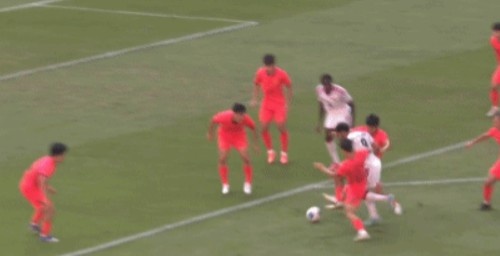 半场-U23国足0-0阿联酋U23 张玉宁造险按此比分国足将顺利晋级
