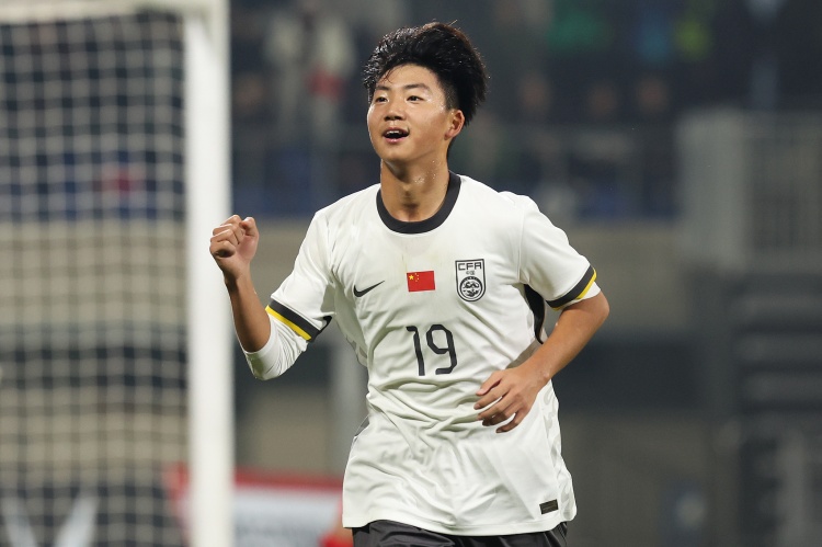 U17亚洲杯技术报告最值得关注的23人:万项、赵松源、帅惟浩在列 U17亚洲杯技术报告最值得关注的23人:万项、赵松源、帅惟浩在列